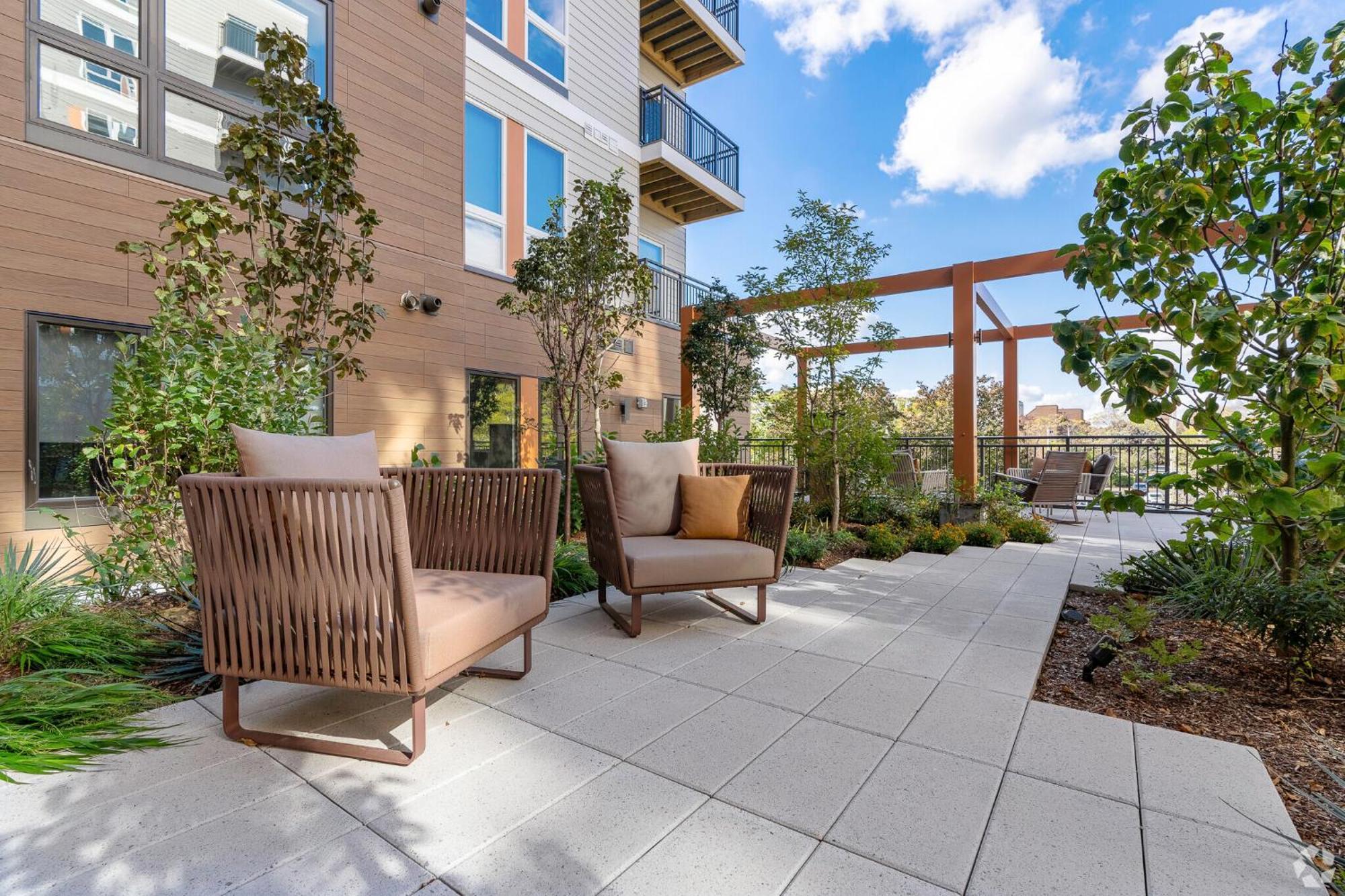 Luxury Furnished Apartments By Hyatus At Arris Somerville Exterior photo